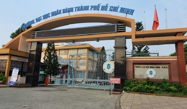 1356 yiym san yyi hyc ngan hang tp hcm nym 2020 yiyu chynh myi nhyt