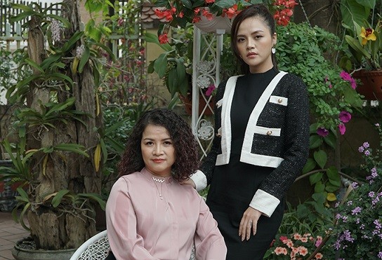 Hương vị tình thân: Những bà mẹ bị ghét nhất trong phim gọi tên Hương vị tình thân: Những bà mẹ bị ghét nhất trong phim gọi tên