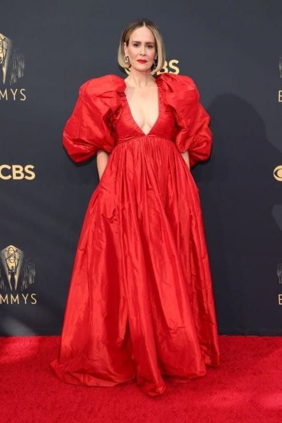 Emmy 2021: Mỹ nhân 'Titanic' khẳng định vị thế Emmy 2021: Mỹ nhân 'Titanic' khẳng định vị thế
