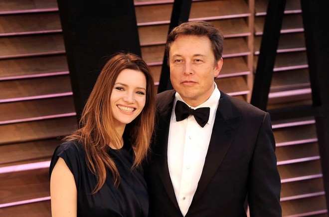 Tỷ phú Elon Musk xác nhận vừa chia tay bạn gái sau 3 năm hẹn hò Tỷ phú Elon Musk xác nhận vừa chia tay bạn gái sau 3 năm hẹn hò
