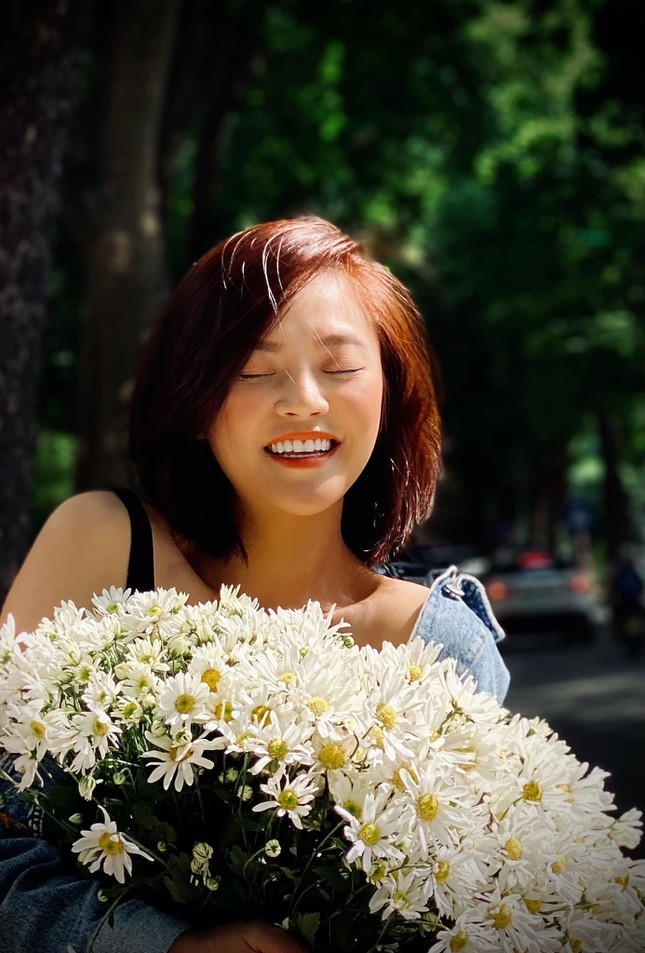 Nhan sắc đời thực nổi bật của dàn mỹ nhân phim giờ vàng VTV Nhan sắc đời thực nổi bật của dàn mỹ nhân phim giờ vàng VTV
