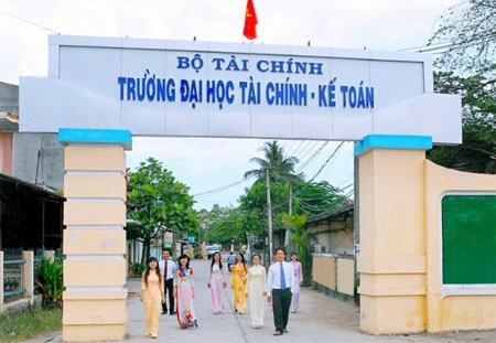 5620 hyc phi yyi hyc tai chinh ky toan