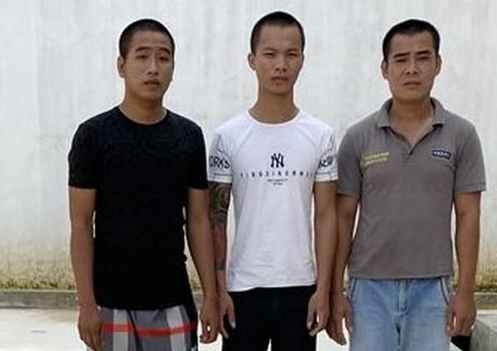 Thông tin pháp luật chiều 8/10: Bắt nhóm cướp giật liên tỉnh tấn công cả cảnh sát Thông tin pháp luật chiều 8/10: Bắt nhóm cướp giật liên tỉnh tấn công cả cảnh sát