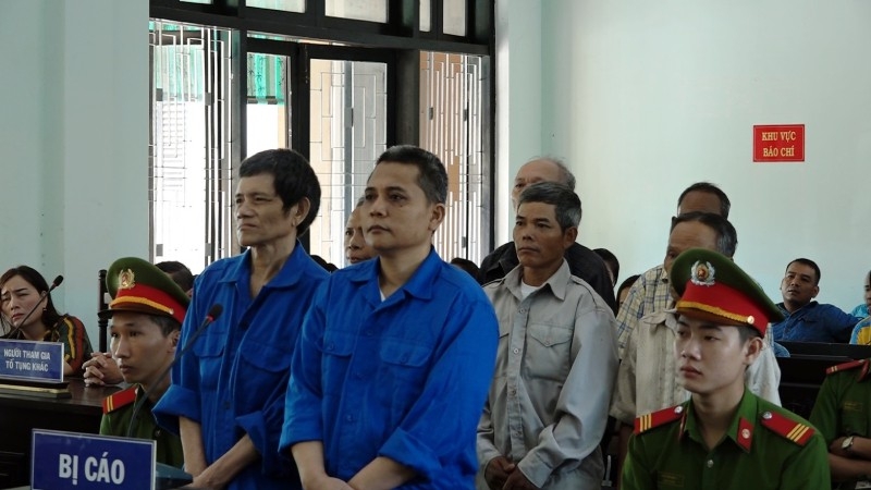 Thông tin pháp luật sáng 9/10: Phá đường dây dùng phiếu lĩnh lương hưu “rởm” mang cầm cố Thông tin pháp luật sáng 9/10: Phá đường dây dùng phiếu lĩnh lương hưu “rởm” mang cầm cố