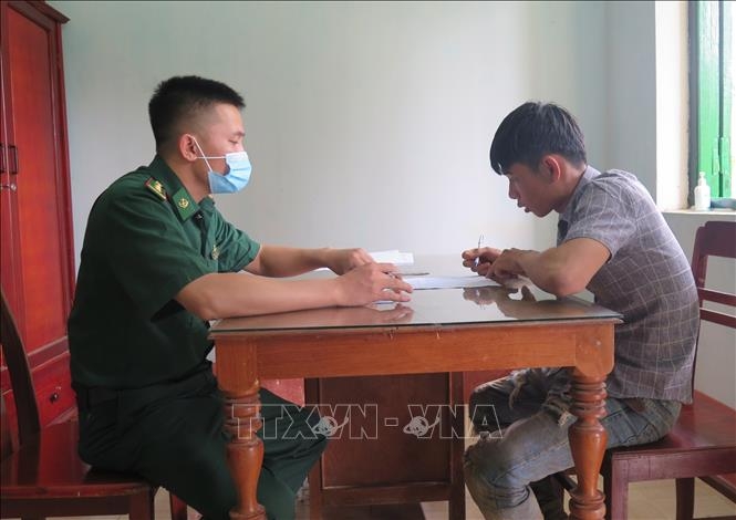 Thông tin pháp luật chiều 9/10: Phát hiện thanh niên vừa nuôi gia súc vừa Thông tin pháp luật chiều 9/10: Phát hiện thanh niên vừa nuôi gia súc vừa
