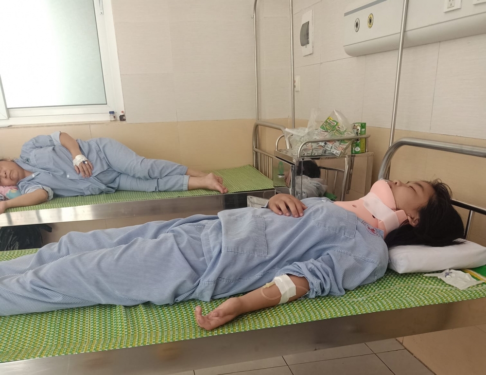 Thông tin pháp luật sáng 10/10: Khởi tố, bắt tạm giam Phó Tổng giám đốc VEC Nguyễn Mạnh Hùng Thông tin pháp luật sáng 10/10: Khởi tố, bắt tạm giam Phó Tổng giám đốc VEC Nguyễn Mạnh Hùng