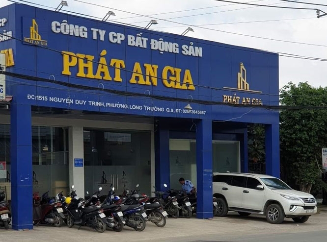 Thông tin pháp luật chiều 20/10: Khởi tố người mẹ bỏ rơi con sơ sinh ngoài ruộng khoai Thông tin pháp luật chiều 20/10: Khởi tố người mẹ bỏ rơi con sơ sinh ngoài ruộng khoai
