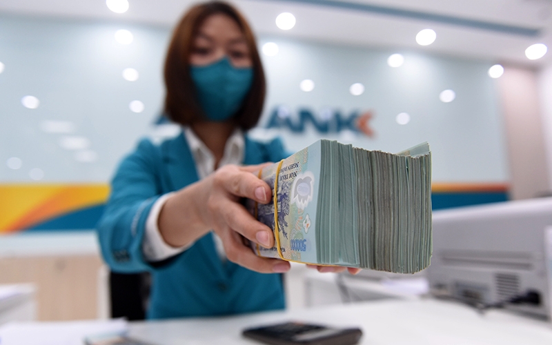 Lãi suất tiết kiệm ngân hàng hôm nay 26/10: Kỳ hạn 6 tháng ngân hàng nào cao nhất? Lãi suất tiết kiệm ngân hàng hôm nay 26/10: Kỳ hạn 6 tháng ngân hàng nào cao nhất?