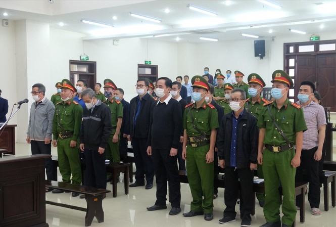 Thông tin pháp luật sáng 29/10: Tạm giam gã đàn ông nhiều lần hiếp dâm con gái riêng của vợ 'hờ', dọa không được tiết lộ Thông tin pháp luật sáng 29/10: Tạm giam gã đàn ông nhiều lần hiếp dâm con gái riêng của vợ 'hờ', dọa không được tiết lộ