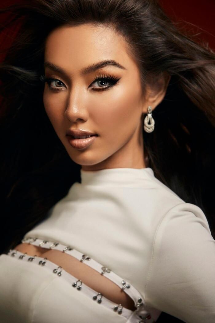 Miss Grand Vietnam - Thùy Tiên nóng bỏng với làn da nâu bóng giòn Miss Grand Vietnam - Thùy Tiên nóng bỏng với làn da nâu bóng giòn