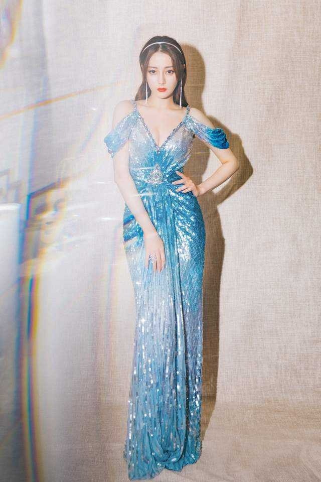 Mỹ nhân Hoa ngữ hóa 'thiên tiên' khi diện đầm đuôi cá Mỹ nhân Hoa ngữ hóa 'thiên tiên' khi diện đầm đuôi cá