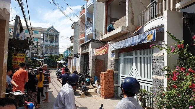 Thông tin pháp luật chiều 25/11: Bác sĩ bị cáo buộc hiếp dâm bất ngờ có đơn Thông tin pháp luật chiều 25/11: Bác sĩ bị cáo buộc hiếp dâm bất ngờ có đơn