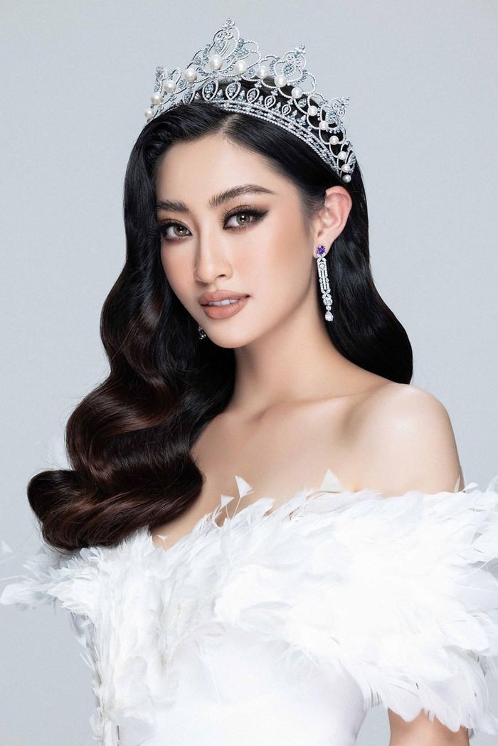 Nhan sắc cực 'hot' dàn nữ huấn luyện viên The Next Face Vietnam Nhan sắc cực 'hot' dàn nữ huấn luyện viên The Next Face Vietnam