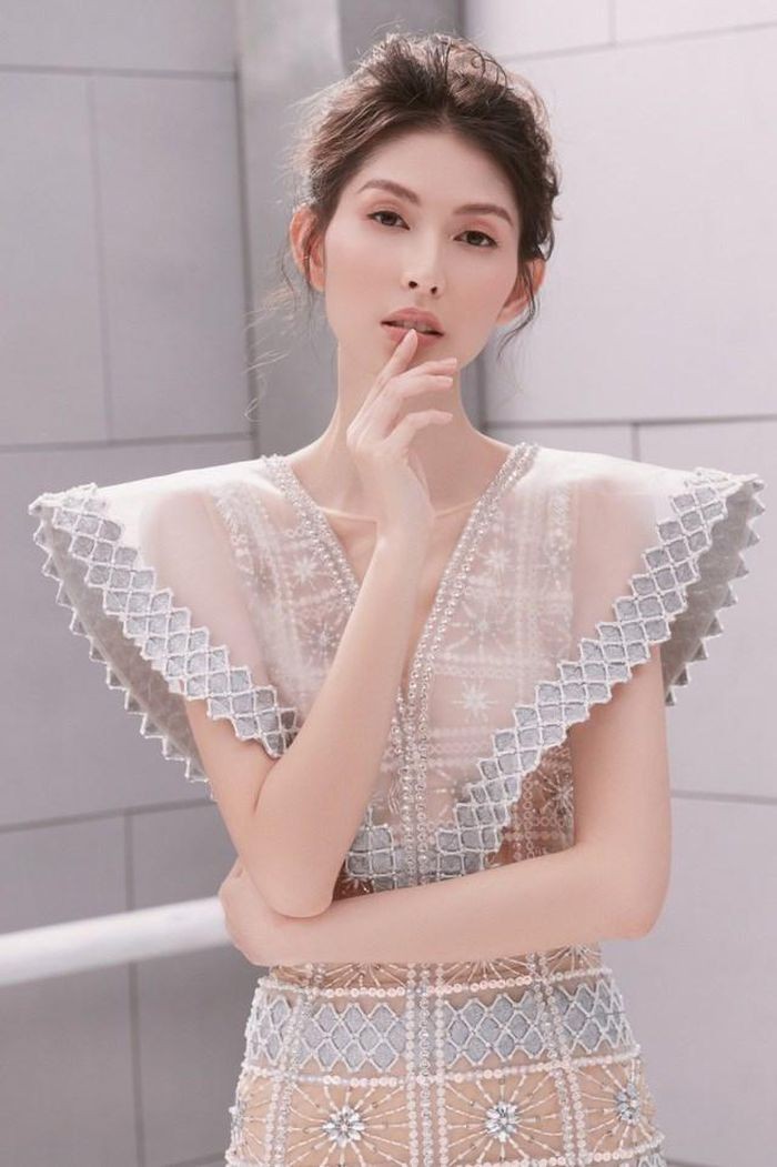 Nhan sắc cực 'hot' dàn nữ huấn luyện viên The Next Face Vietnam Nhan sắc cực 'hot' dàn nữ huấn luyện viên The Next Face Vietnam