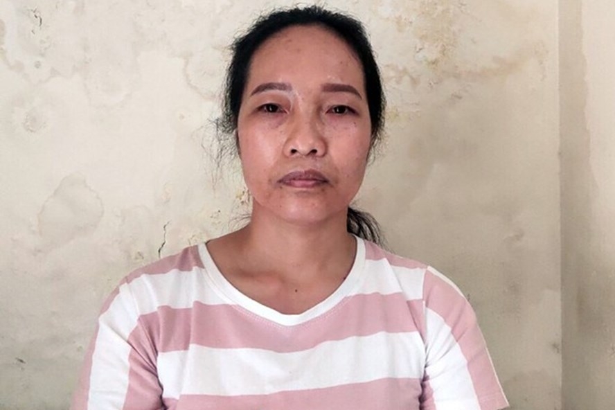 Thông tin pháp luật sáng 1/12: Bắt khẩn cấp đối tượng sát hại bạn tình trong nhà nghỉ ở Hà Nội Thông tin pháp luật sáng 1/12: Bắt khẩn cấp đối tượng sát hại bạn tình trong nhà nghỉ ở Hà Nội
