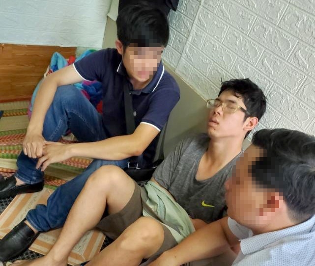 Thông tin pháp luật chiều 9/12: Khởi tố kẻ cướp ngân hàng liều lĩnh và táo tợn ở Đồng Nai Thông tin pháp luật chiều 9/12: Khởi tố kẻ cướp ngân hàng liều lĩnh và táo tợn ở Đồng Nai