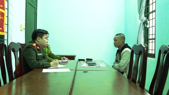 Thông tin pháp luật chiều 15/12: Truy bắt cựu Chủ tịch Đại học Đông Đô Thông tin pháp luật chiều 15/12: Truy bắt cựu Chủ tịch Đại học Đông Đô