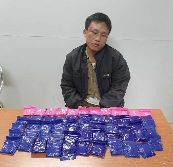 Thông tin pháp luật chiều 18/12: Cha bàng hoàng phát hiện gã bạn thân nhiều lần dâm ô con gái 11 tuổi Thông tin pháp luật chiều 18/12: Cha bàng hoàng phát hiện gã bạn thân nhiều lần dâm ô con gái 11 tuổi
