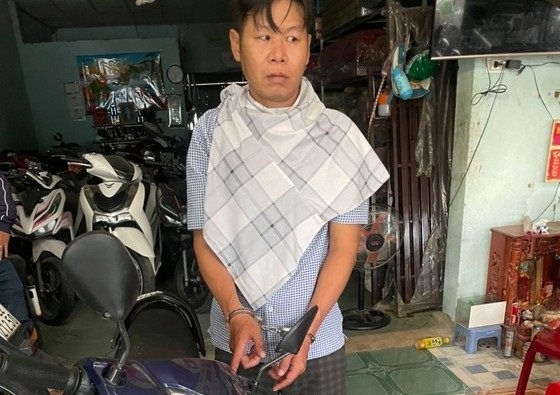 Thông tin pháp luật chiều 25/12: Hoàn tất điều tra vụ án bác sĩ gây ra 15 vụ hiếp dâm và cướp tài sản Thông tin pháp luật chiều 25/12: Hoàn tất điều tra vụ án bác sĩ gây ra 15 vụ hiếp dâm và cướp tài sản