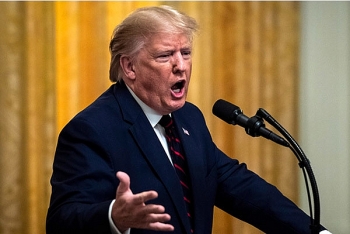 Tổng thống Trump tiếp tục 