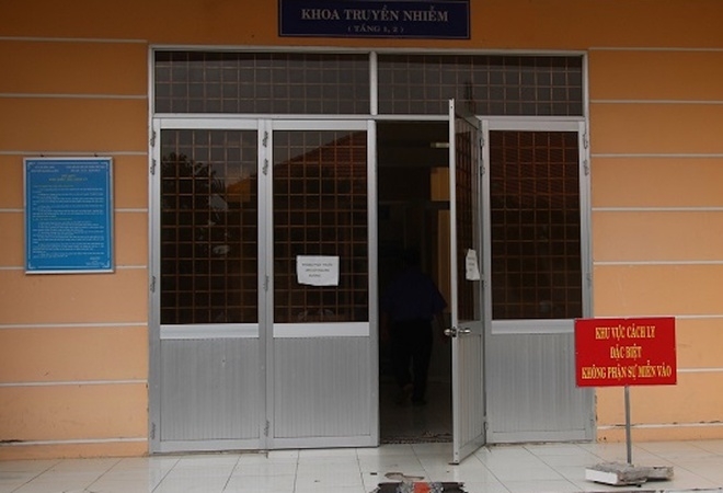 Nữ hành khách đi cùng bệnh nhân 1440 dương tính với COVID-19 Nữ hành khách đi cùng bệnh nhân 1440 dương tính với COVID-19