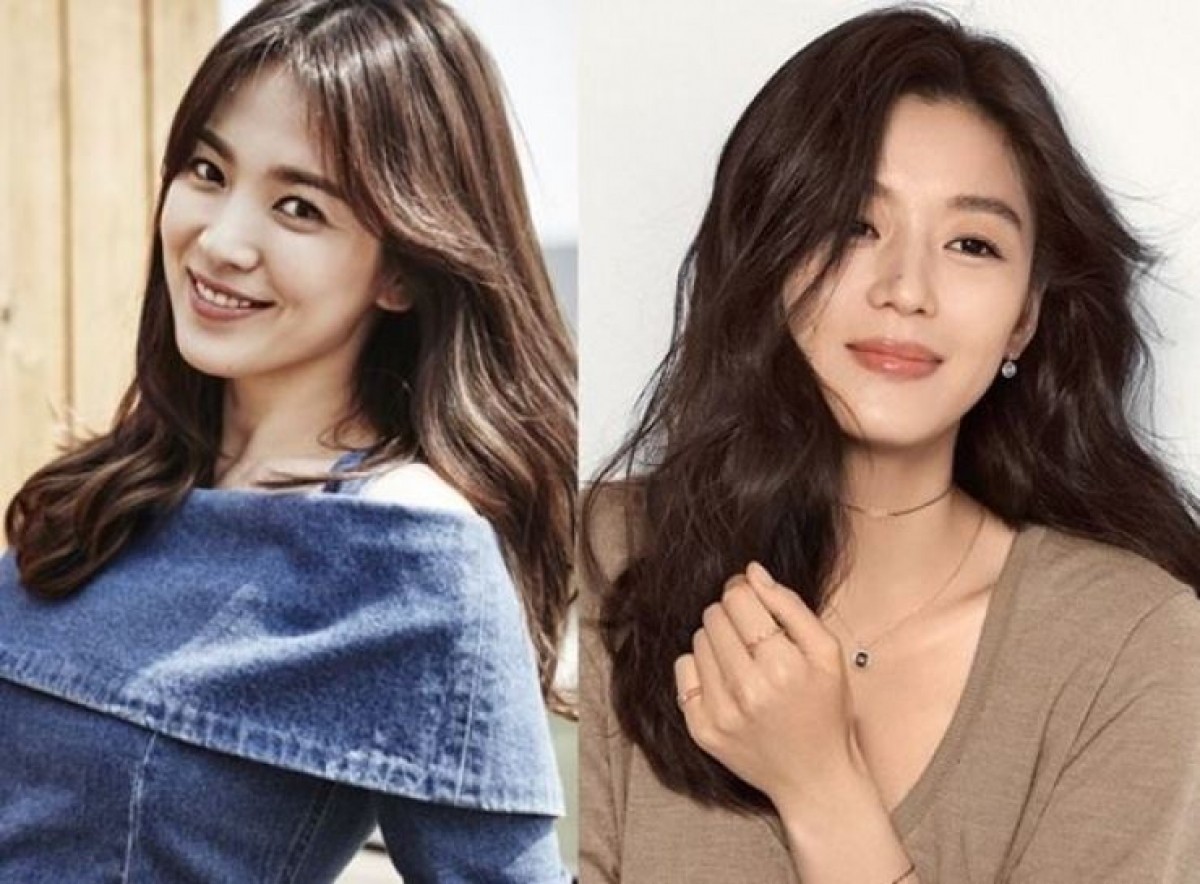 Hé lộ mức cát sê 'khủng' của hai người đẹp Song Hye Kyo và Jun Ji Hyun Hé lộ mức cát sê 'khủng' của hai người đẹp Song Hye Kyo và Jun Ji Hyun