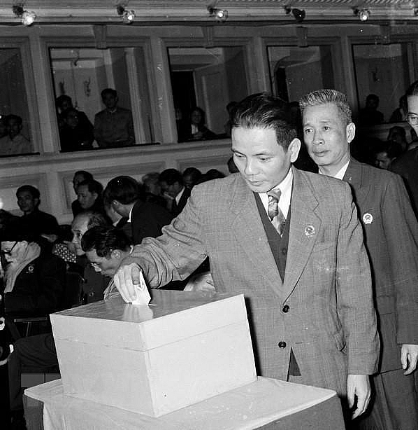 Ảnh: 75 năm Ngày Tổng Tuyển cử đầu tiên bầu Quốc hội Việt Nam Ảnh: 75 năm Ngày Tổng Tuyển cử đầu tiên bầu Quốc hội Việt Nam