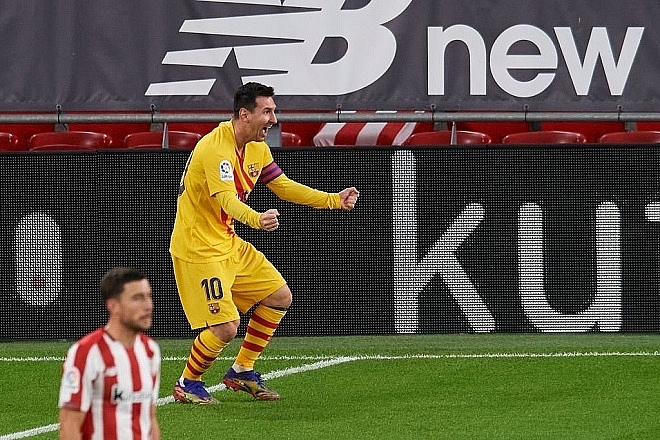 Messi lập cú đúp đưa Barcelona vào top 3 La Liga Messi lập cú đúp đưa Barcelona vào top 3 La Liga