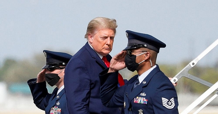 Hơn nửa dân Mỹ muốn phế truất Tổng thống Trump, 190 Nghị sĩ tổ chức soạn điều khoản Hơn nửa dân Mỹ muốn phế truất Tổng thống Trump, 190 Nghị sĩ tổ chức soạn điều khoản