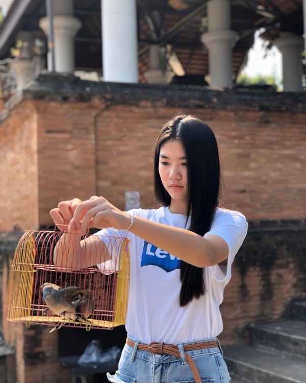 Chân dung 'Thiên thần cầu lông Thái Lan' gây sốt toàn châu Á