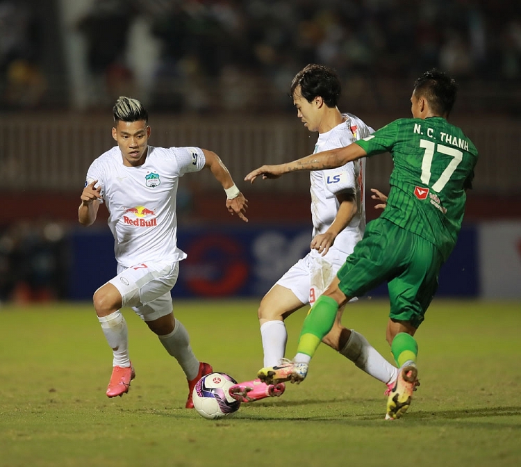 Lịch thi đấu vòng 2 V-League 2021: Tâm điểm HAGL vs SLNA Lịch thi đấu vòng 2 V-League 2021: Tâm điểm HAGL vs SLNA