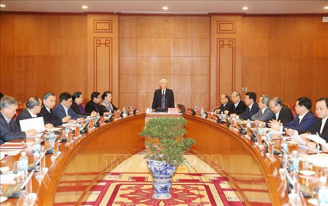Các Văn kiện trình Đại hội XIII của Đảng được chuẩn bị rất công phu, bài bản Đồng chí Võ Văn Thưởng cho biết: Các Văn kiện trình Đại hội XIII của Đảng được chuẩn bị rất công phu, bài bản, chu đáo, qua nhiều lần, nhiều vòng, từng bước hoàn thiện.