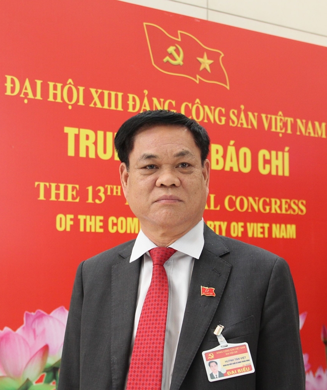 Đại biểu bày tỏ niềm tin và khát vọng hiện thực hóa Báo cáo chính trị tại Đại hội A Việt