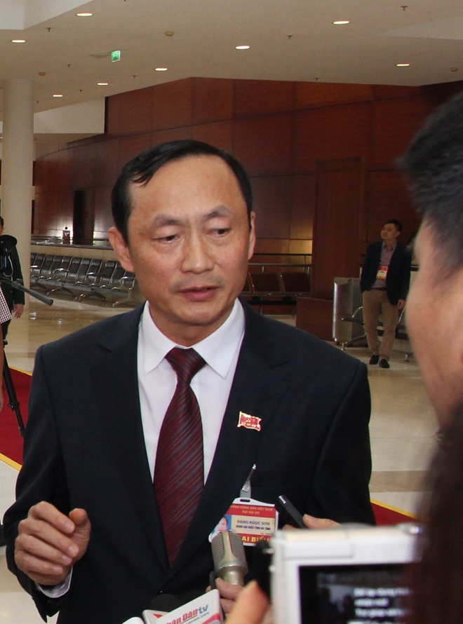 Đại biểu bày tỏ niềm tin và khát vọng hiện thực hóa Báo cáo chính trị tại Đại hội A Việt