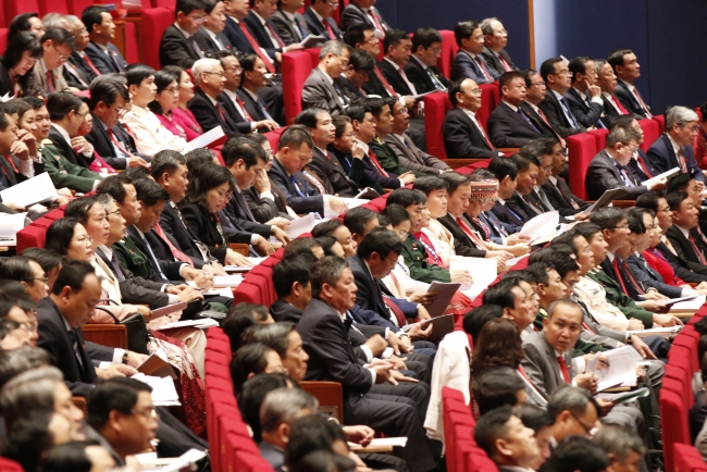 Thông cáo báo chí ngày làm việc thứ ba Đại hội Đảng toàn quốc lần thứ XIII