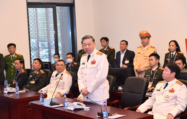 Bộ trưởng Bộ Công an Tô Lâm phát biểu chỉ đạo tại buổi kiểm tra.