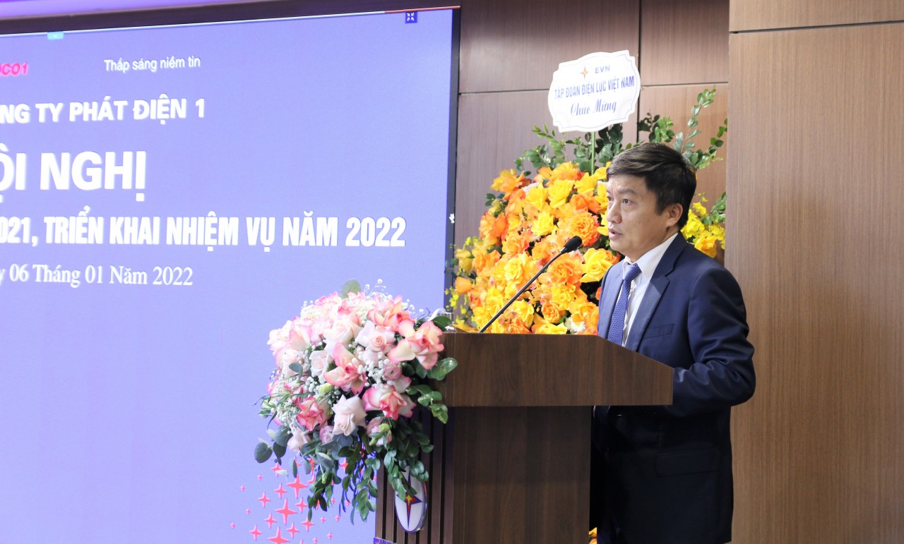 Tiếp tục xứng đáng là đơn vị dẫn đầu khối sản xuất của EVN trong năm 2022 Tiếp tục xứng đáng là đơn vị dẫn đầu khối sản xuất của EVN trong năm 2022