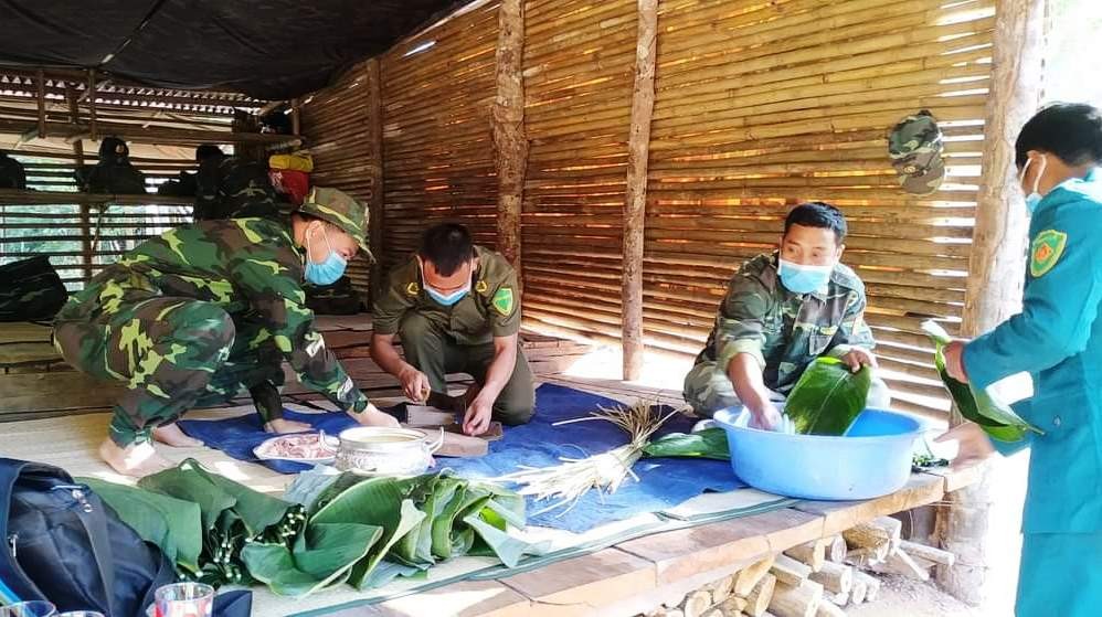 Tết ở lại biên cương Tết ở lại biên cương