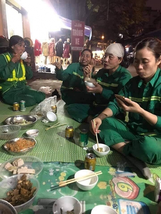 Người dân cả nước háo hức chào đón Giao thừa Người dân cả nước háo hức chào đón Giao thừa
