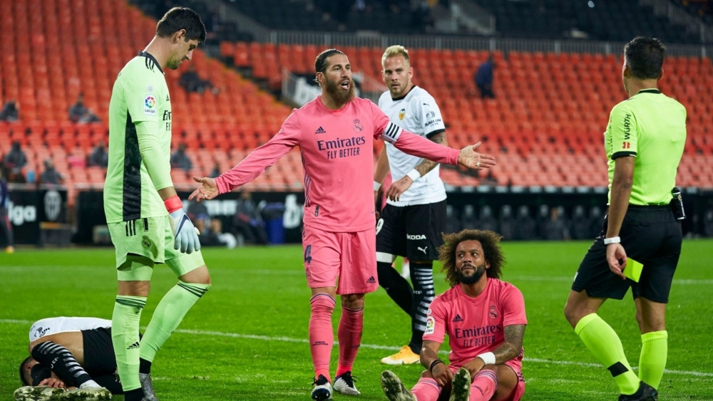 Real gặp khó khi đối đầu với Valencia Real gặp khó khi đối đầu với Valencia