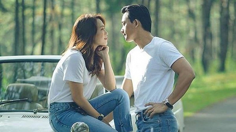 Mỹ Tâm và Mai Tài Phến được đồn đoán 'phim giả tình thật' Mỹ Tâm và Mai Tài Phến được đồn đoán 'phim giả tình thật'