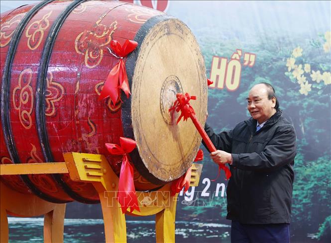 Chủ tịch nước Nguyễn Xuân Phúc phát động Tết trồng cây tại Phú Thọ Chú thích ảnh