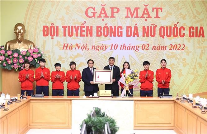 Thủ tướng Phạm Minh Chính tuyên dương đội tuyển bóng đá nữ Việt Nam Thủ tướng Phạm Minh Chính tuyên dương đội tuyển bóng đá nữ Việt Nam