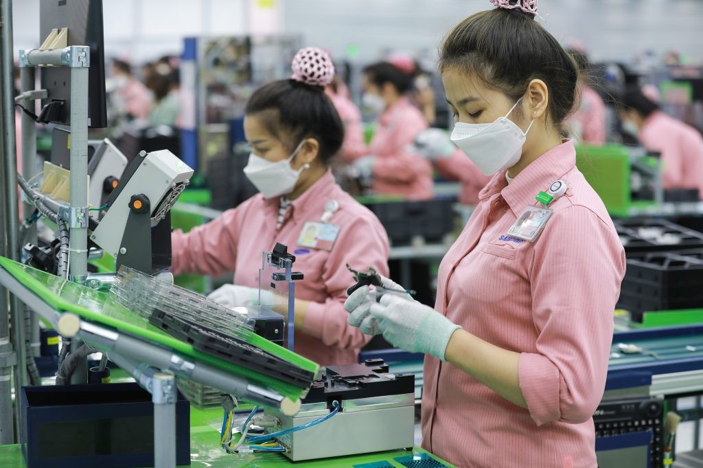 Xuất khẩu năm 2022: tạo đột phá từ cơ chế, chính sách Xuất khẩu năm 2022: tạo đột phá từ cơ chế, chính sách