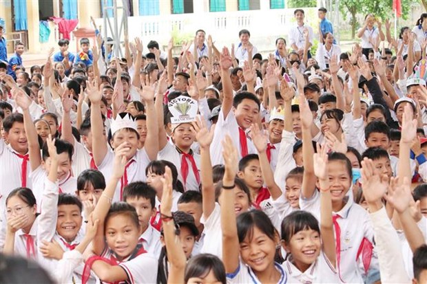 Nghị quyết Chiến lược quốc gia về bình đẳng giới giai đoạn 2021-2030 hình ảnh 1 Nghi quyet Chien luoc quoc gia ve binh dang gioi giai doan 2021-2030 hinh anh 1