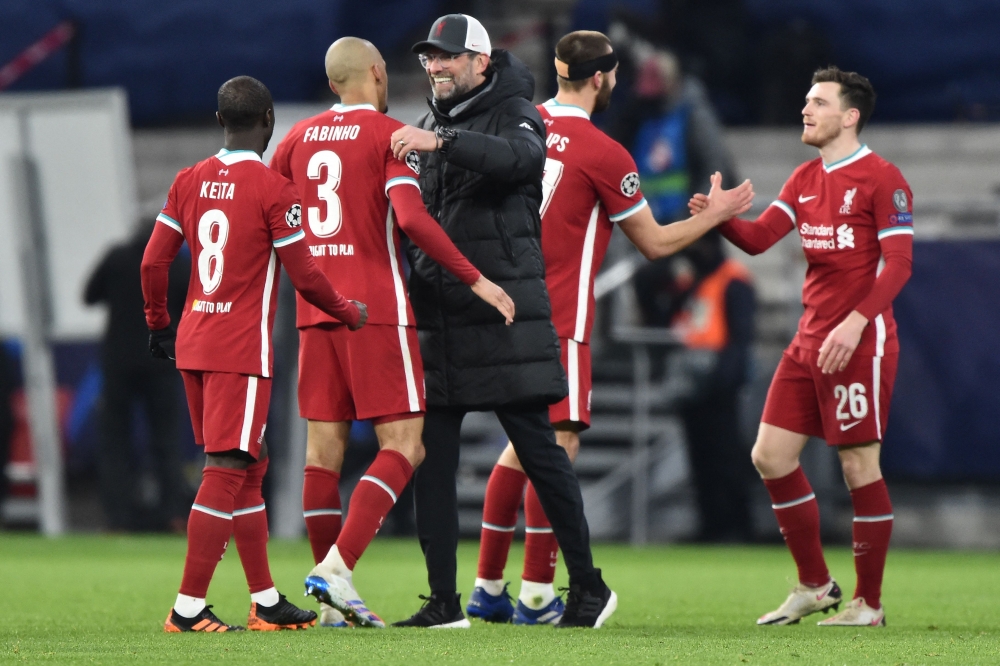 Niềm vui chiến thắng của thầy trò HLV Klopp Niềm vui chiến thắng của thầy trò HLV Klopp