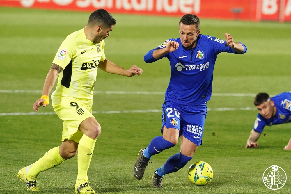 Bảng xếp hạng La Liga 2020/21 mới nhất: Atletico hòa thất vọng, Real và Barca bám sát Bảng xếp hạng La Liga 2020/21 mới nhất: Atletico hòa thất vọng, Real và Barca bám sát