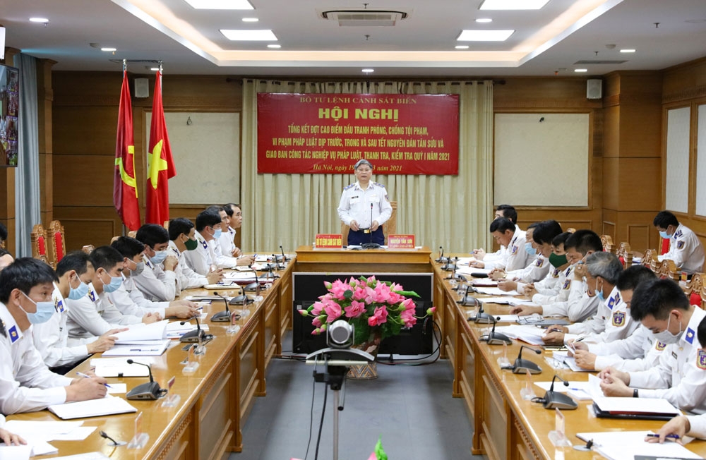 Trung tướng Nguyễn Văn Sơn - Tư lệnh Cảnh sát biển chủ trì hội nghị Trung tướng Nguyễn Văn Sơn - Tư lệnh Cảnh sát biển chủ trì hội nghị