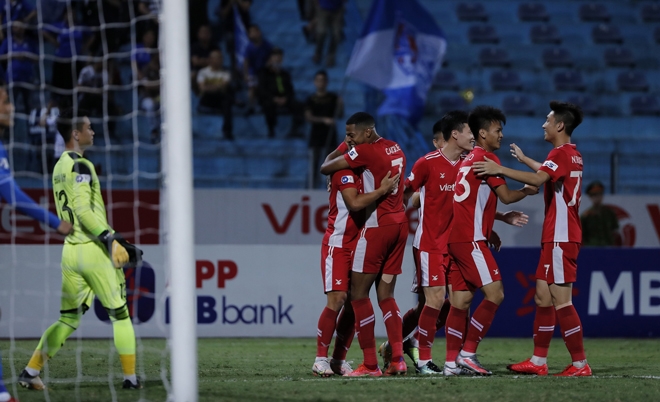 Kết quả, Bảng xếp hạng V-League 2021 (16/4): Viettel phả hơi nóng lên ngôi số 1 HAGL Kết quả, Bảng xếp hạng V-League 2021 (16/4): Viettel phả hơi nóng lên ngôi số 1 HAGL
