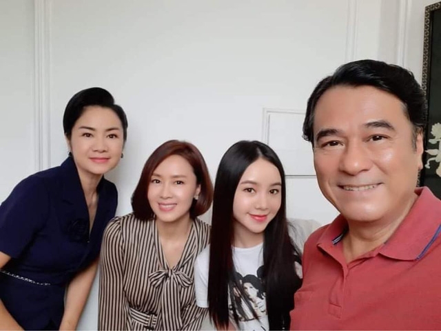 Vì sao NSND Thu Hà chia tay phim ‘Hướng Dương Ngược Nắng’ sớm? Vì sao NSND Thu Hà chia tay phim ‘Hướng Dương Ngược Nắng’ sớm?